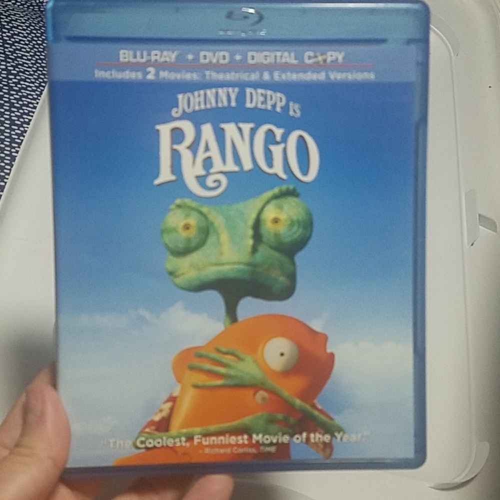 BluRay + DVD + DIGITAL COPY of RANGO